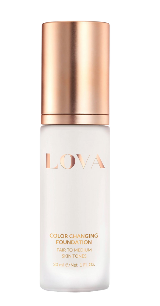 Skin color adapting Foundation