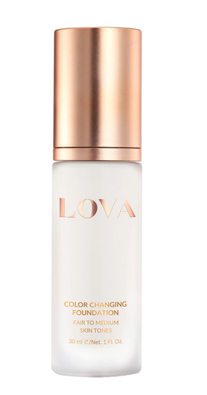 Skin color adapting Foundation